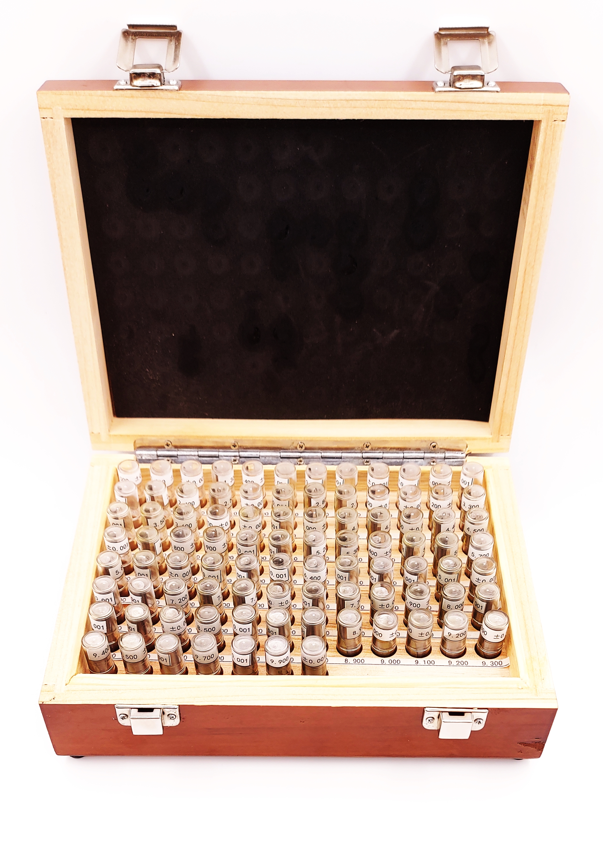 Набор гл.калибров 1,0-10,0 +/-0,001 шаг 0,1 91 шт1