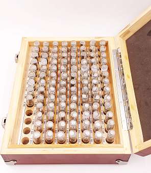 Набор гл.калибров 7,01-8,0 +/-0,001 шаг 0,01 100 шт. Фото N4